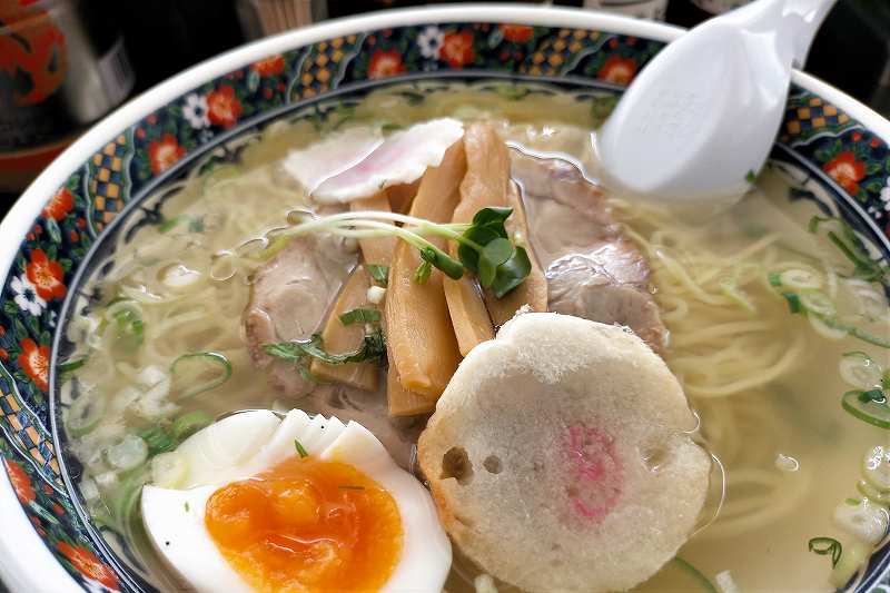 函館あじさいの塩ラーメン