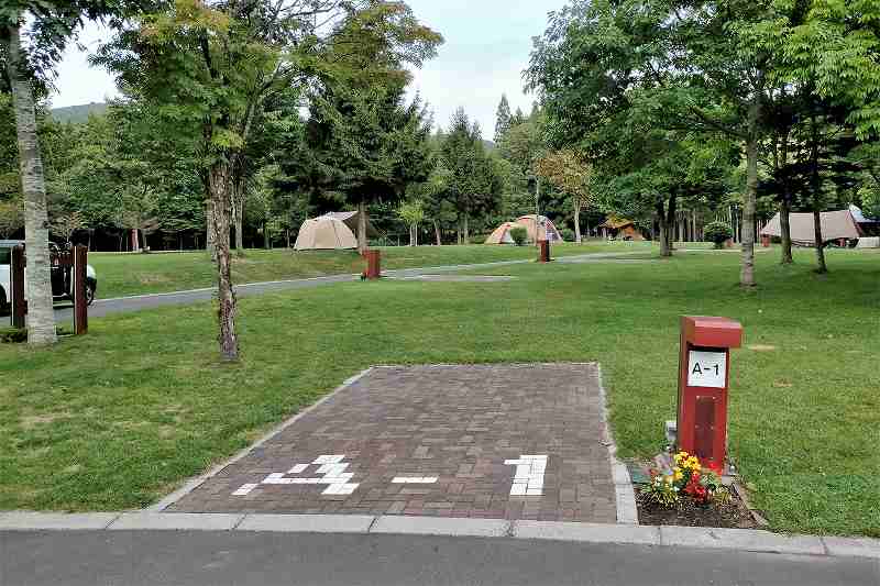 白石公園はこだてオートキャンプ場のスタンダードカーサイト