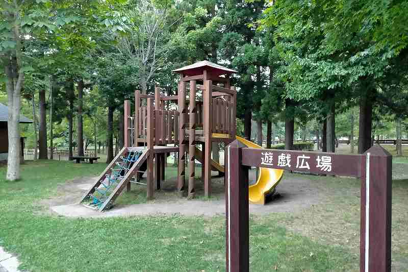 白石公園はこだてオートキャンプ場の遊具