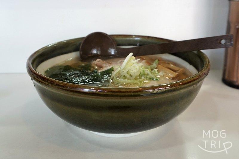 「函館らーめん かもめ」函館ラーメンしお