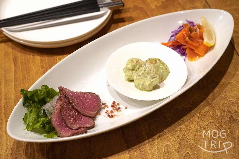 函館「ビアバー・ビアホール」Ozigi 前菜3種盛り